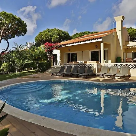 Quadradinhos 21q 4 Bedroooms Private Pool Villa