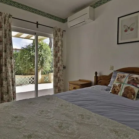 Villa Quadradinhos 21q 4 Bedroooms Private Pool