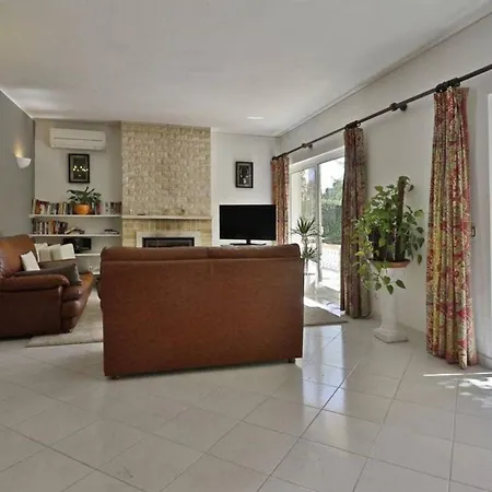 Villa Quadradinhos 21q 4 Bedrooms Private Pool Vale do Lobo